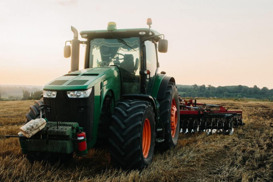 Dein Weg auf den Traktor:-Dortmund-Fahschule-Clemens